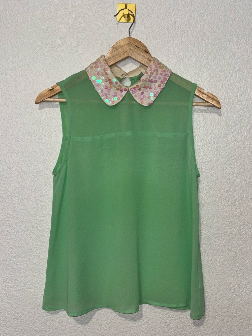Forever 21 Small Mint Green Sequin Peter Pan Collar Sleeveless Chiffon Blouse